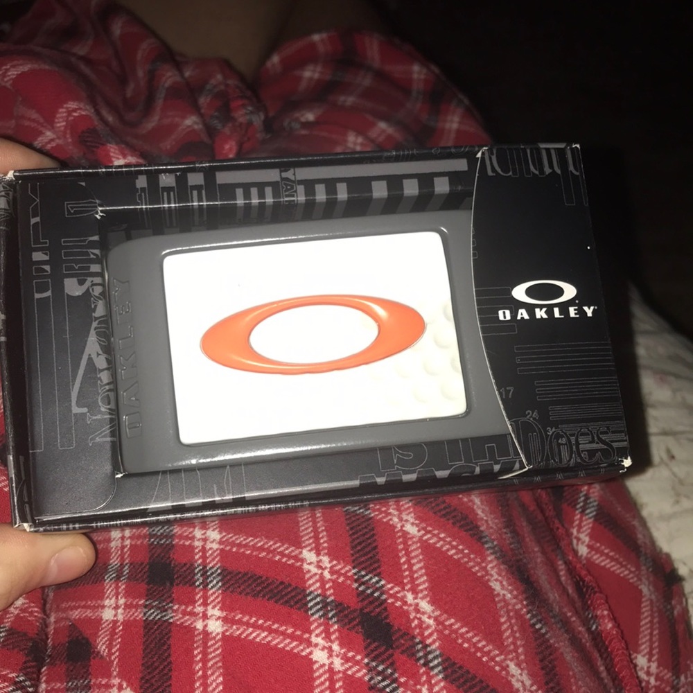 Brand new Oakley belt buckle without box